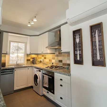 Peaceful Villa With Private Pool Surrounded By Nature In Dalyan Apartment