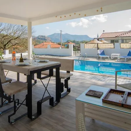 Peaceful Villa With Private Pool Surrounded By Nature In Dalyan